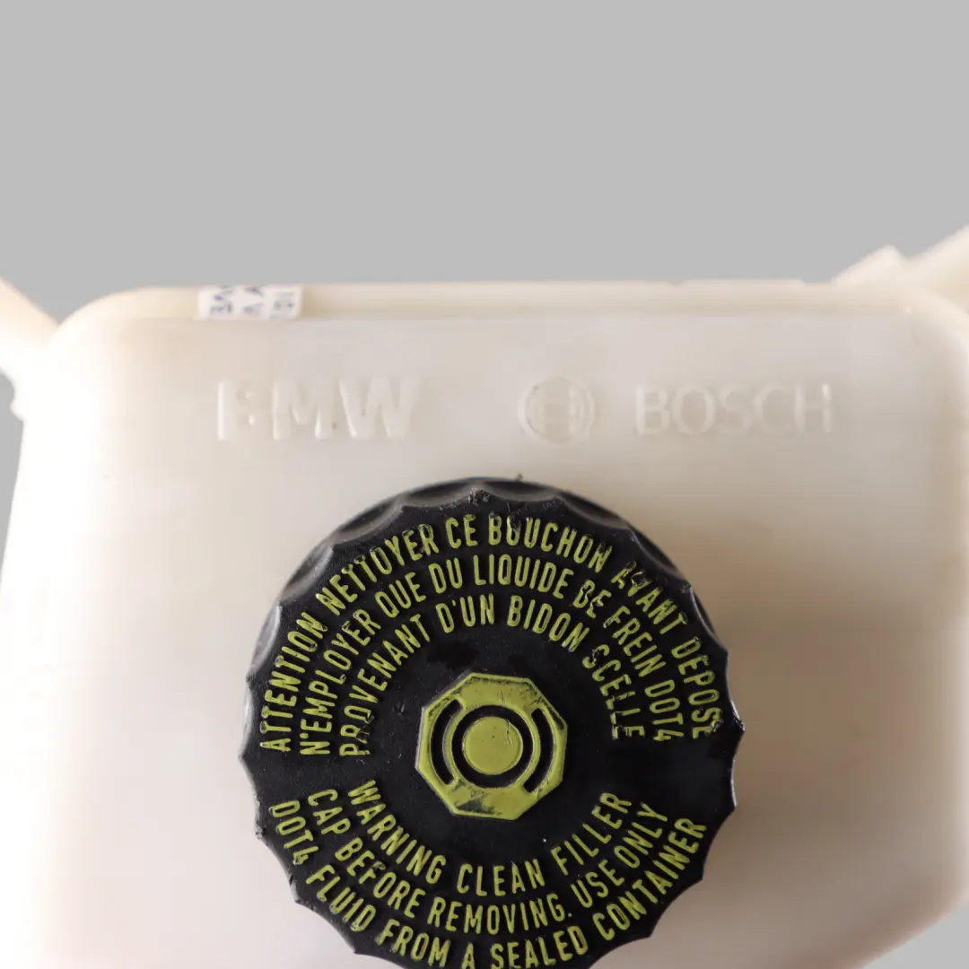 Bremsservo Flüssigkeit Expansion Tank Flasche Reservoir für BMW F20 F30 F32 mit Teilenummer 7851569 BMW F20 F30 F32 Bremsservo Flüssigkeit Expansion Tank Flasche Reservoir - SKU 7851569 - Teilenummer 7851569