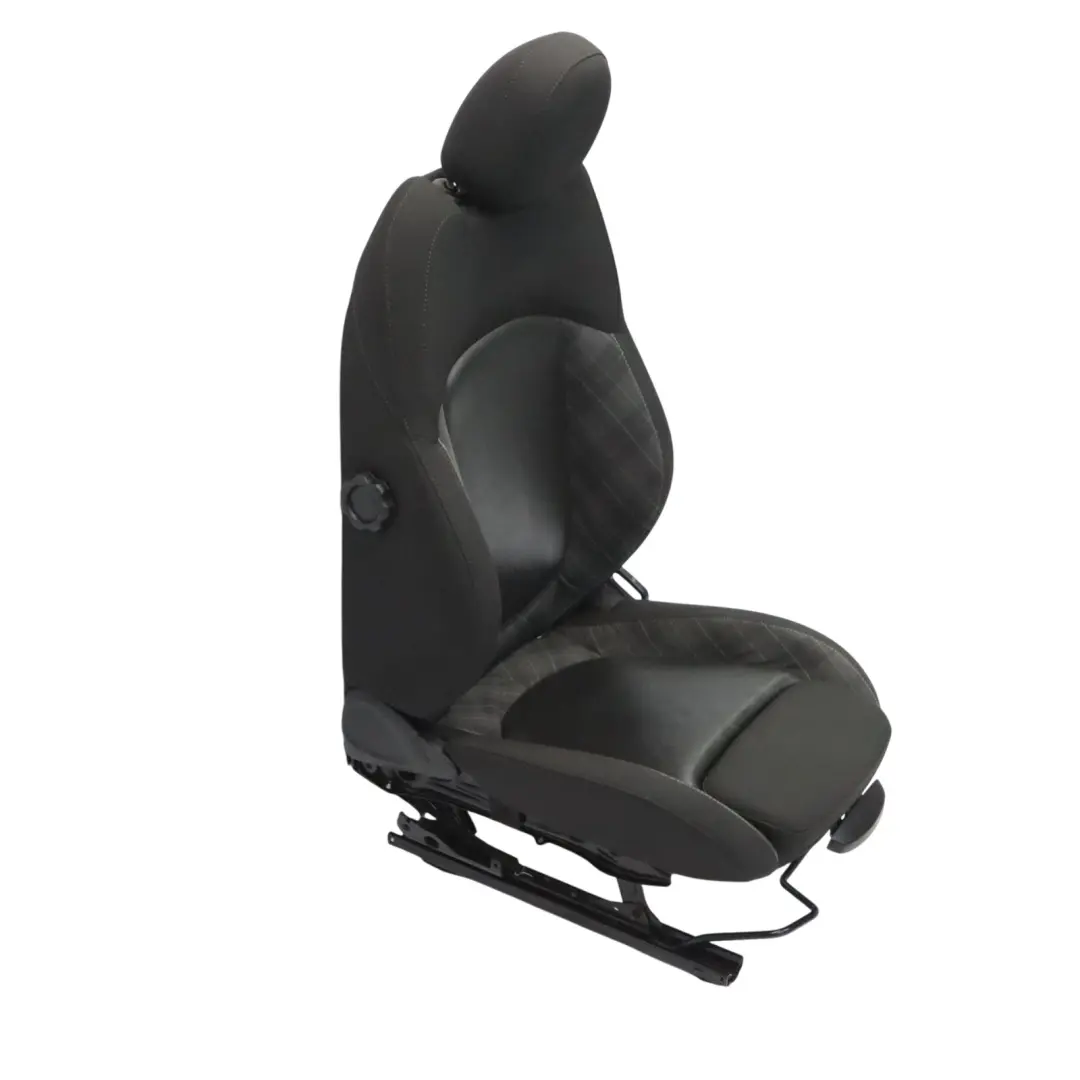 Sedile Sportivo Anteriore Sinistro Riscaldato Mezza Pelle Nero Carbonio per Mini F55 con numero di parte 7939983 Mini F55 Sedile Sportivo Anteriore Sinistro Riscaldato Mezza Pelle Nero Carbonio - SKU 7939983-1 - Numero di parte 7939983