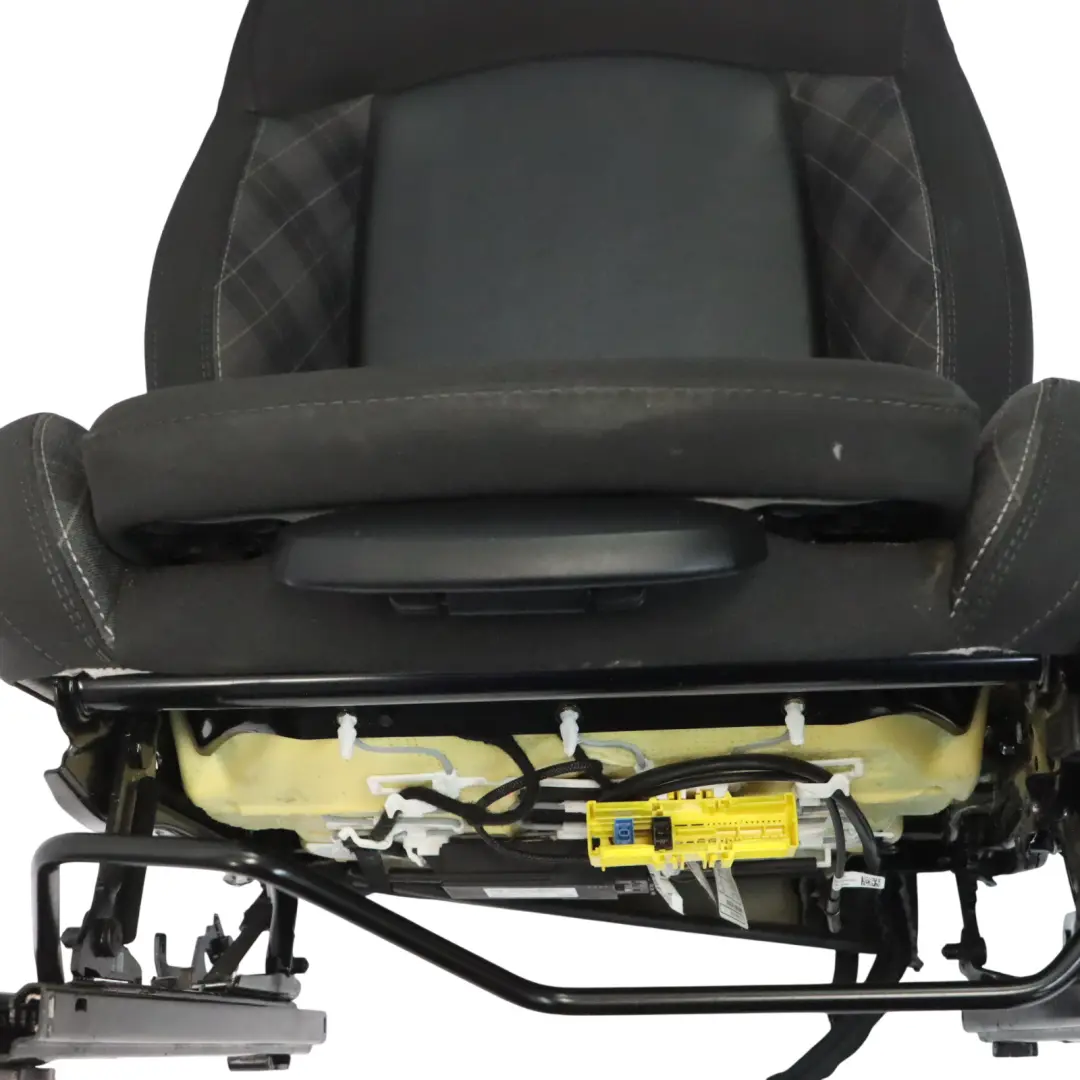 Siège sport avant gauche intérieur chauffant mi-cuir carbone noir pour Mini F55 à propos du numéro de pièce 7939983 Mini F55 Siège sport avant gauche intérieur chauffant mi-cuir carbone noir - SKU 7939983-1 - Numéro de pièce 7939983