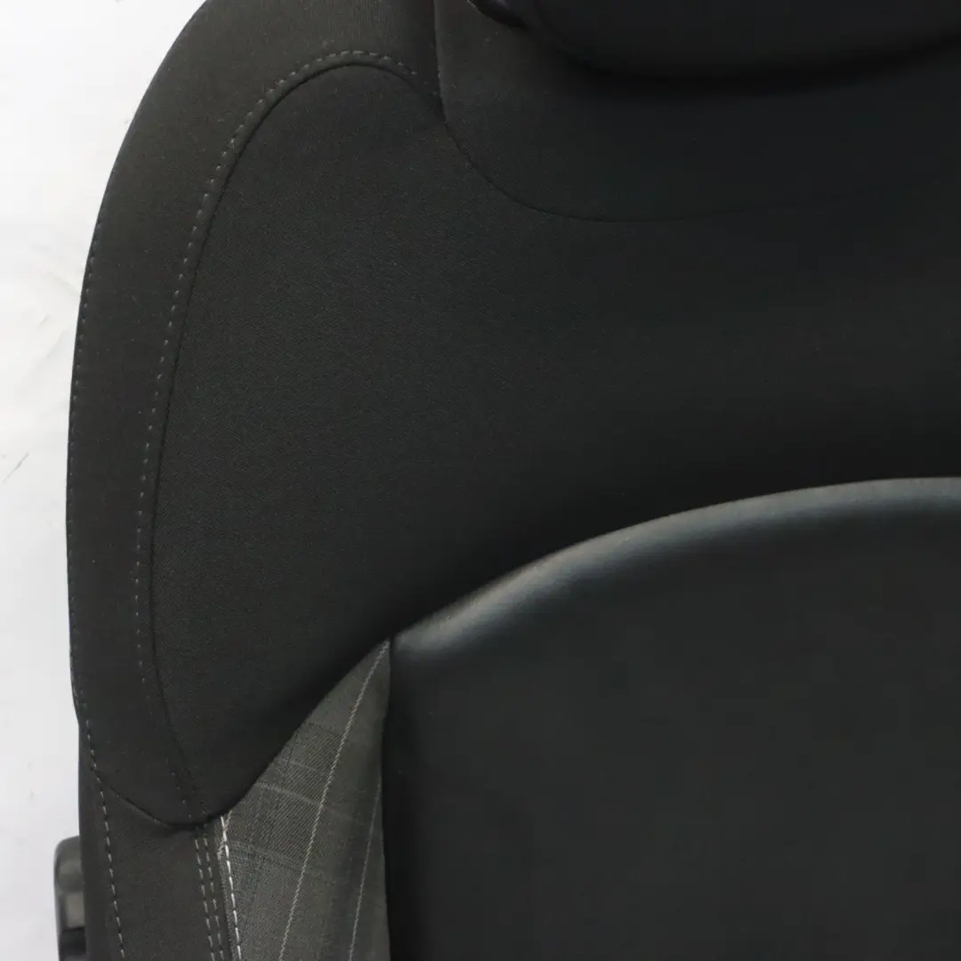 Sedile Sportivo Anteriore Sinistro Riscaldato Mezza Pelle Nero Carbonio per Mini F55 con numero di parte 7939983 Mini F55 Sedile Sportivo Anteriore Sinistro Riscaldato Mezza Pelle Nero Carbonio - SKU 7939983-1 - Numero di parte 7939983