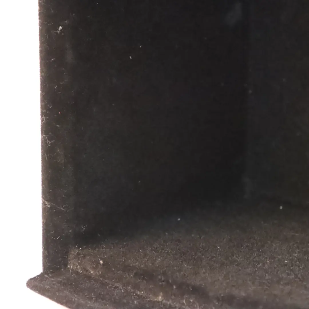 7L Mittel Konsole Tablett Ablagefach Schwarz für Volkswagen Touareg mit Teilenummer 7L6863284B Volkswagen Touareg 7L Mittel Konsole Tablett Ablagefach Schwarz - SKU 7L6863284B - Teilenummer 7L6863284B