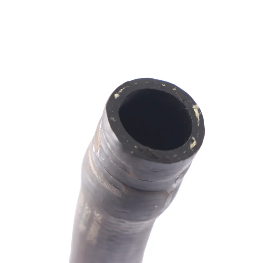 Tuyau de refroidissement de l'eau Ligne de tuyau Audi Q7 4L 4.2 TDI - SKU 7L8121058C - Numéro de pièce 7L8121058C