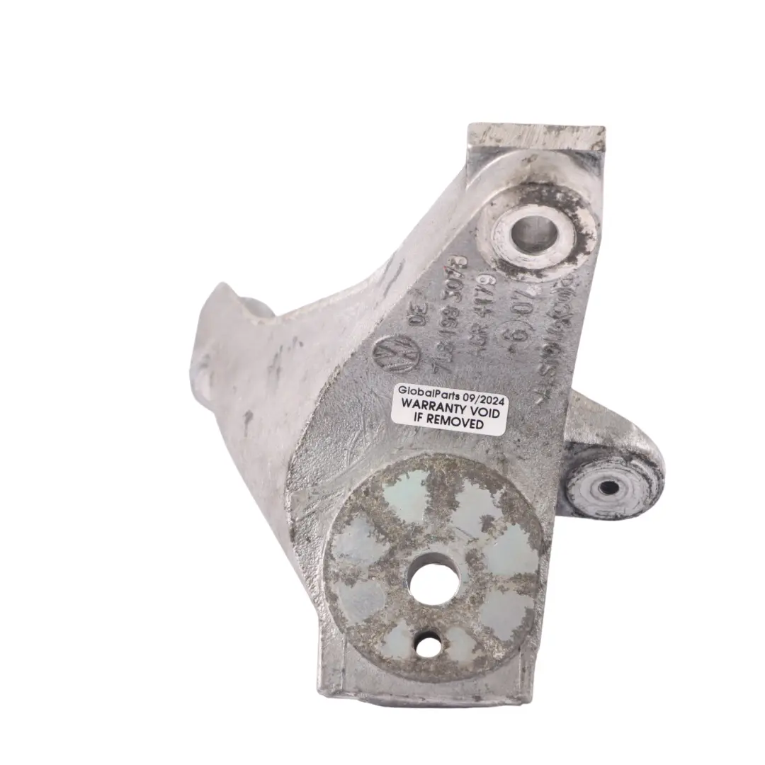 Audi Q7 4L 4.2 TDI Supporto piastra di montaggio motore sinistra - SKU 7L8199307B - Numero di parte 7L8199307B