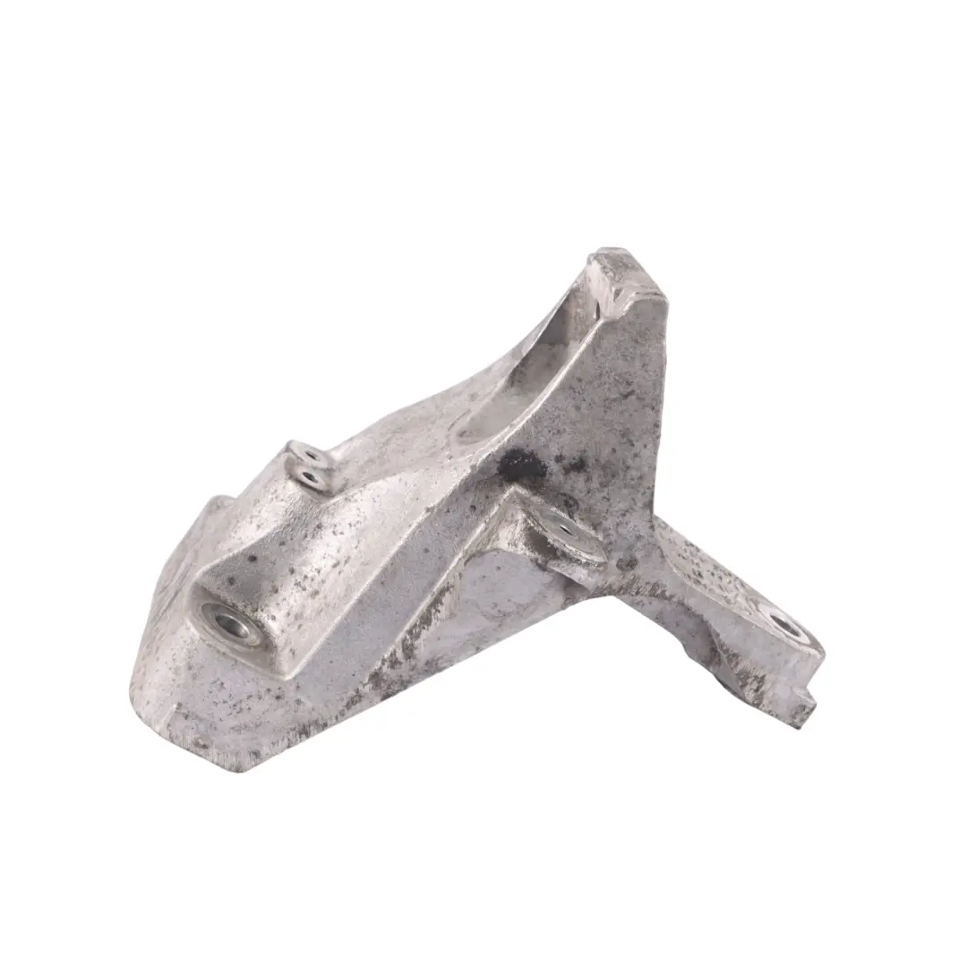 Mounting Plate Carrier Bracket Left N/S to Audi Q7 4L 4.2 TDI Engine with Part number 7L8199307B Audi Q7 4L 4.2 TDI Engine Mounting Plate Carrier Bracket Left N/S - SKU 7L8199307B - Part number 7L8199307B