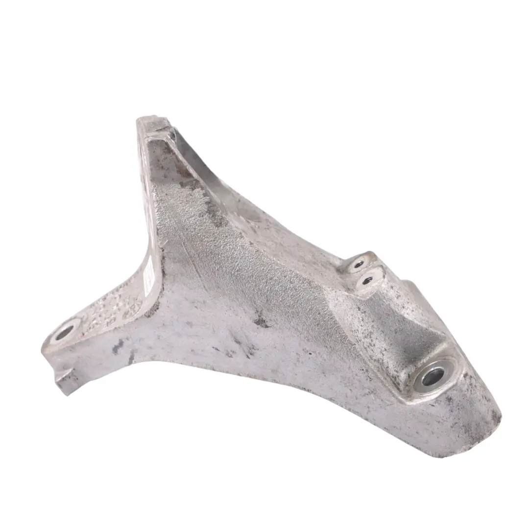 Mounting Plate Carrier Bracket Left N/S to Audi Q7 4L 4.2 TDI Engine with Part number 7L8199307B Audi Q7 4L 4.2 TDI Engine Mounting Plate Carrier Bracket Left N/S - SKU 7L8199307B - Part number 7L8199307B