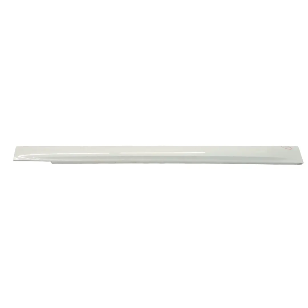 BMW X1 E84 M Sport Plaque de seuil latérale droite Alpinweiss 3 - 300 - SKU 8047544-AW1 - Numéro de pièce 8047544