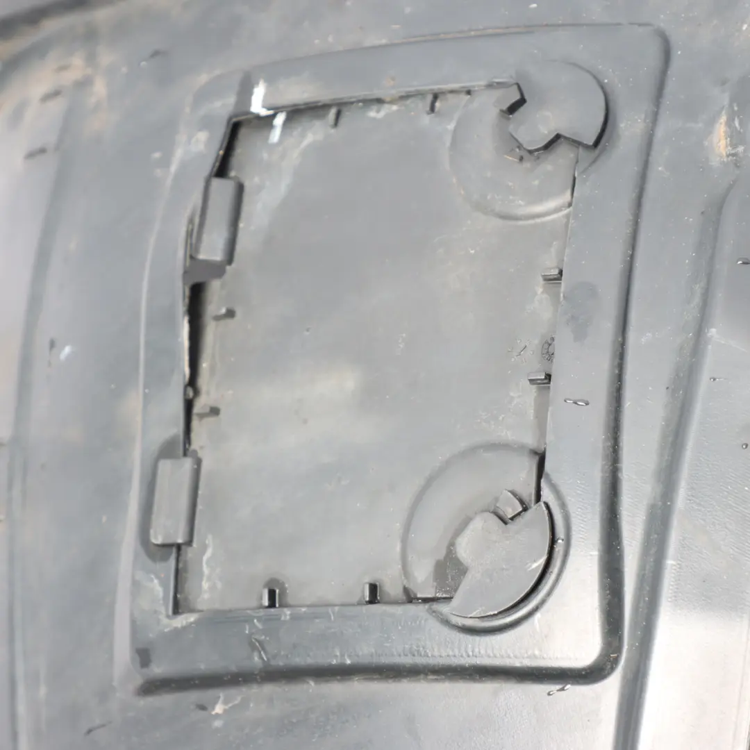 Passaruota BMW E82 E88 Copertura Alloggiamento M Sport Anteriore Destro per con numero di parte 8055018 Passaruota BMW E82 E88 Copertura Alloggiamento M Sport Anteriore Destro - SKU 8055018-1 - Numero di parte 8055018