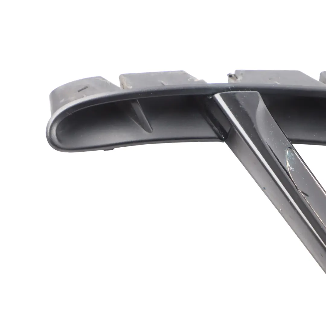 Front Side Panel Fender Wing Trim Badge Moulding Right O/S to BMW F80 M3 with Part number 8056060 BMW F80 M3 Front Side Panel Fender Wing Trim Badge Moulding Right O/S - SKU 8056060 - Part number 8056060