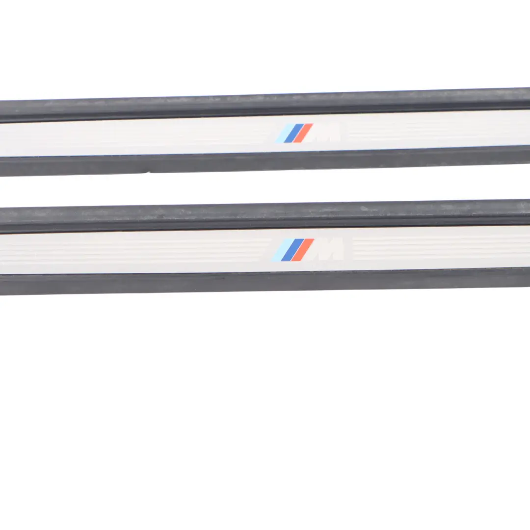 Tapa Delantera Panel Entrada Izquierda Derecha 8058891 para BMW F23 M Sport con número de pieza 8060730 BMW F23 M Sport Tapa Delantera Panel Entrada Izquierda Derecha 8058891 - SKU 8060730-4 - Número de pieza 8060730