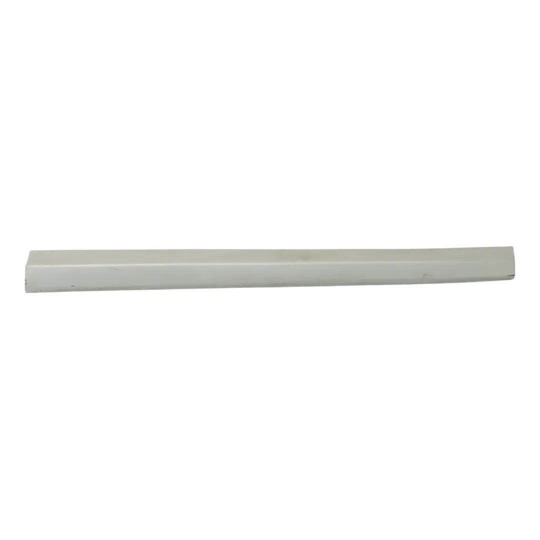 BMW X1 F48 Zderzak Przedni Listwa Prawa Mineral White - A96 - SKU 8067706-MW - Numer Części 8067706