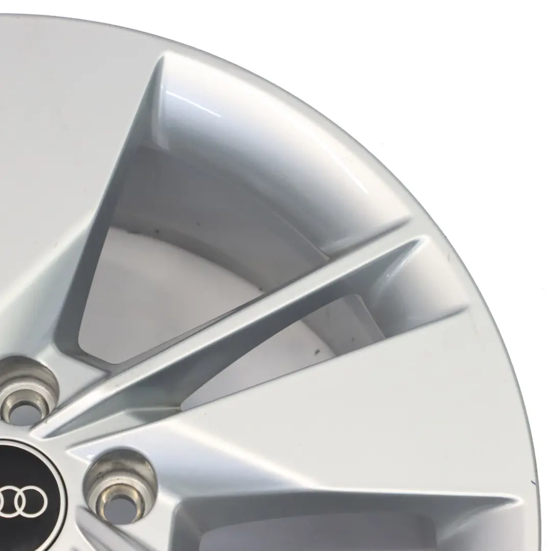 Audi Q2 GA Jante en alliage argenté 18" ET:45 7J - SKU 81A601025AL-1 - Numéro de pièce 81A601025AL
