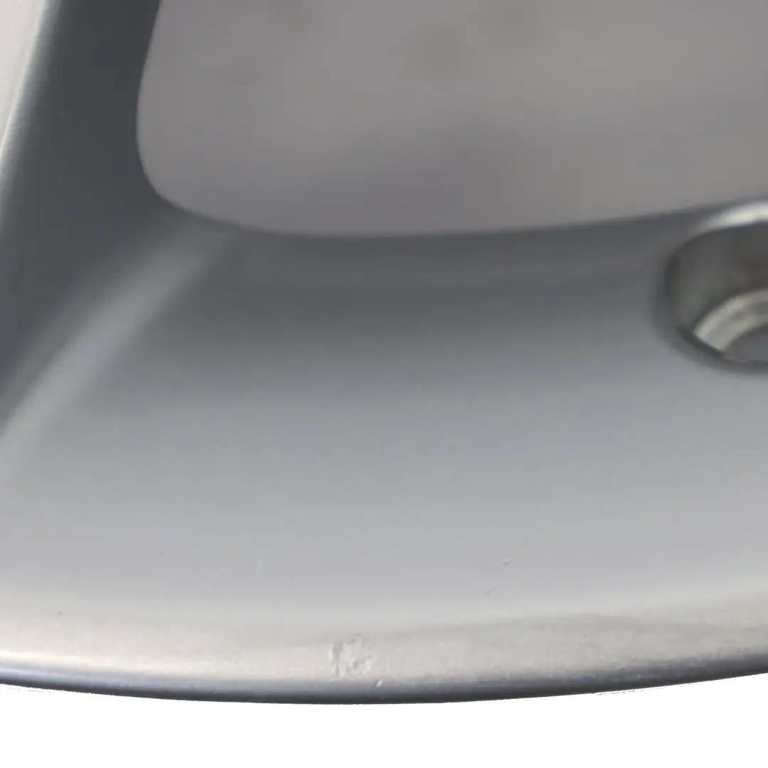 Cerchio in lega argento 18" ET:45 7J per Audi Q2 GA con numero di parte 81A601025AL Audi Q2 GA Cerchio in lega argento 18" ET:45 7J - SKU 81A601025AL-1 - Numero di parte 81A601025AL