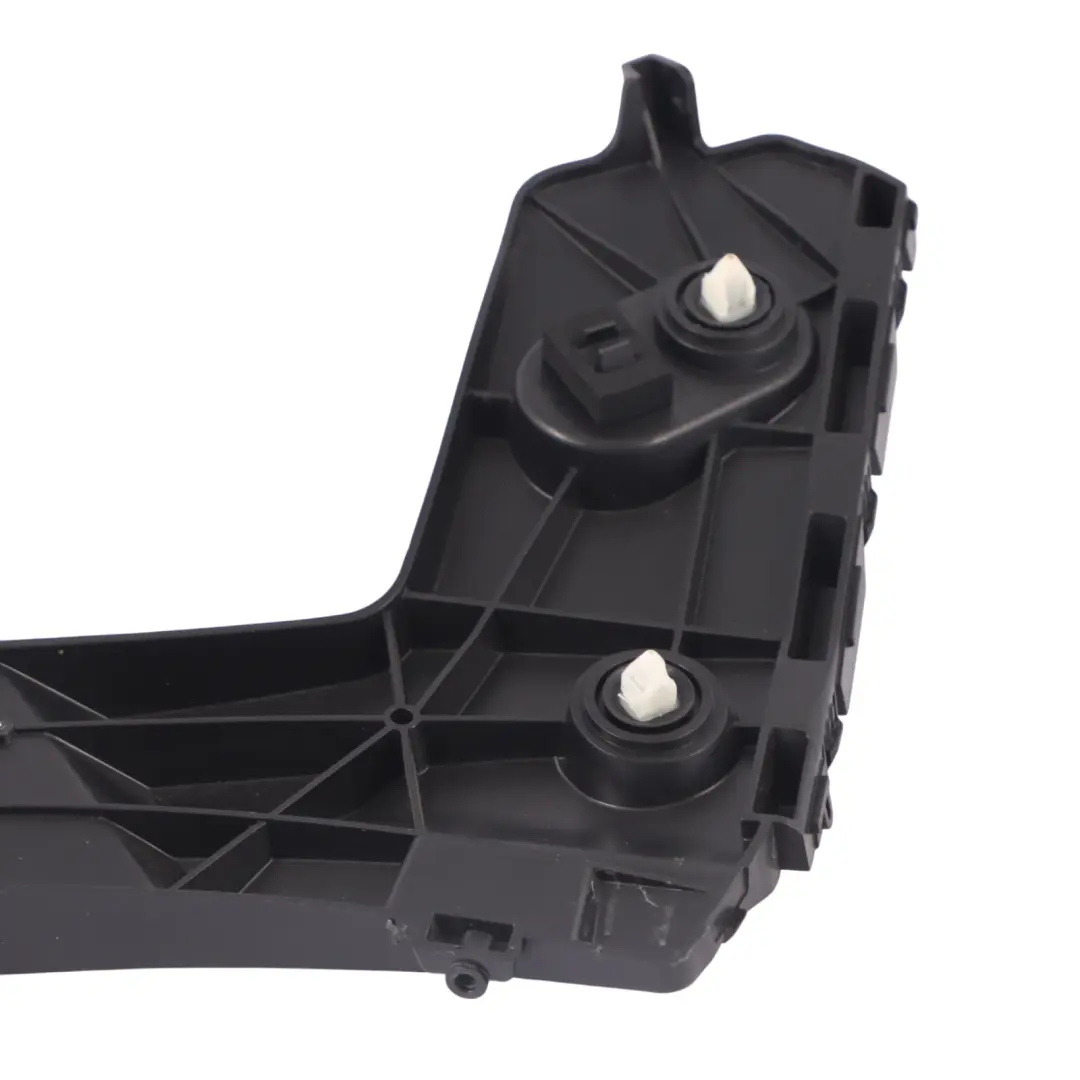 Parachoques Trasero Soporte Guía Rail Izquierdo Portador para Audi Q2 GA con número de pieza 81A807253A Audi Q2 GA Parachoques Trasero Soporte Guía Rail Izquierdo Portador - SKU 81A807253A - Número de pieza 81A807253A