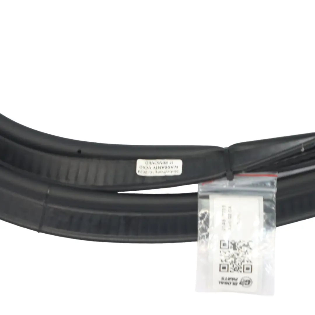 Joint caoutchouc pour hayon arrière couvercle coffre pour Audi Q2 GA à propos du numéro de pièce 81A827705 Audi Q2 GA Joint caoutchouc pour hayon arrière couvercle coffre - SKU 81A827705 - Numéro de pièce 81A827705