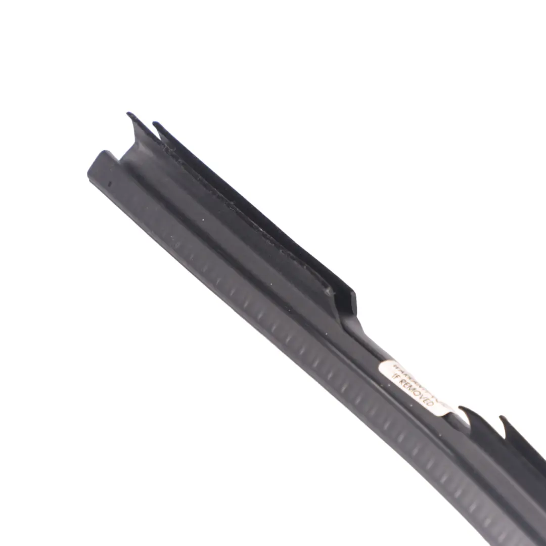 Fensterführung Tür hinten links Dichtung Innenrahmen für Audi Q2 GA mit Teilenummer 81A839479 Audi Q2 GA Fensterführung Tür hinten links Dichtung Innenrahmen - SKU 81A839479 - Teilenummer 81A839479