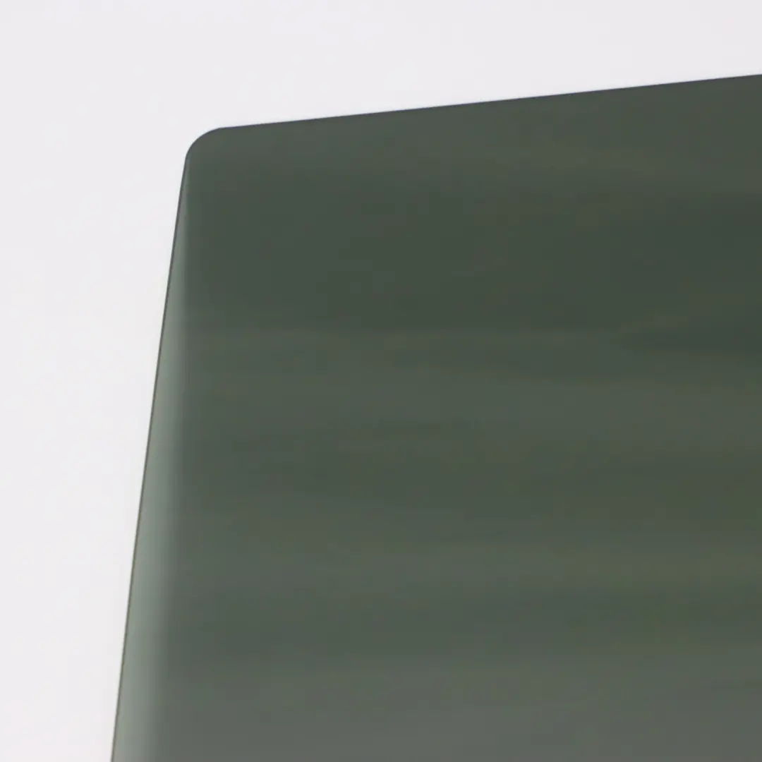 Vidrio Lateral Puerta Trasera Izquierda Tintado AS3 para Audi Q2 GA con número de pieza 81A845205A Audi Q2 GA Vidrio Lateral Puerta Trasera Izquierda Tintado AS3 - SKU 81A845205A - Número de pieza 81A845205A