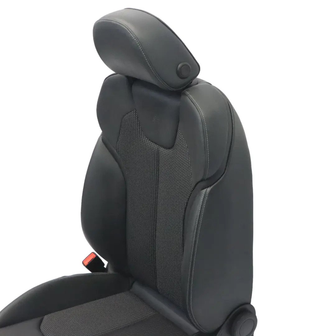 Asiento Delantero Izquierdo Calefactable S Line Medio Cuero 81A881805AP para Audi Q2 con número de pieza 81A881805AP-1 Audi Q2 Asiento Delantero Izquierdo Calefactable S Line Medio Cuero 81A881805AP - SKU 81A881805AP-1 - Número de pieza 81A881805AP-1