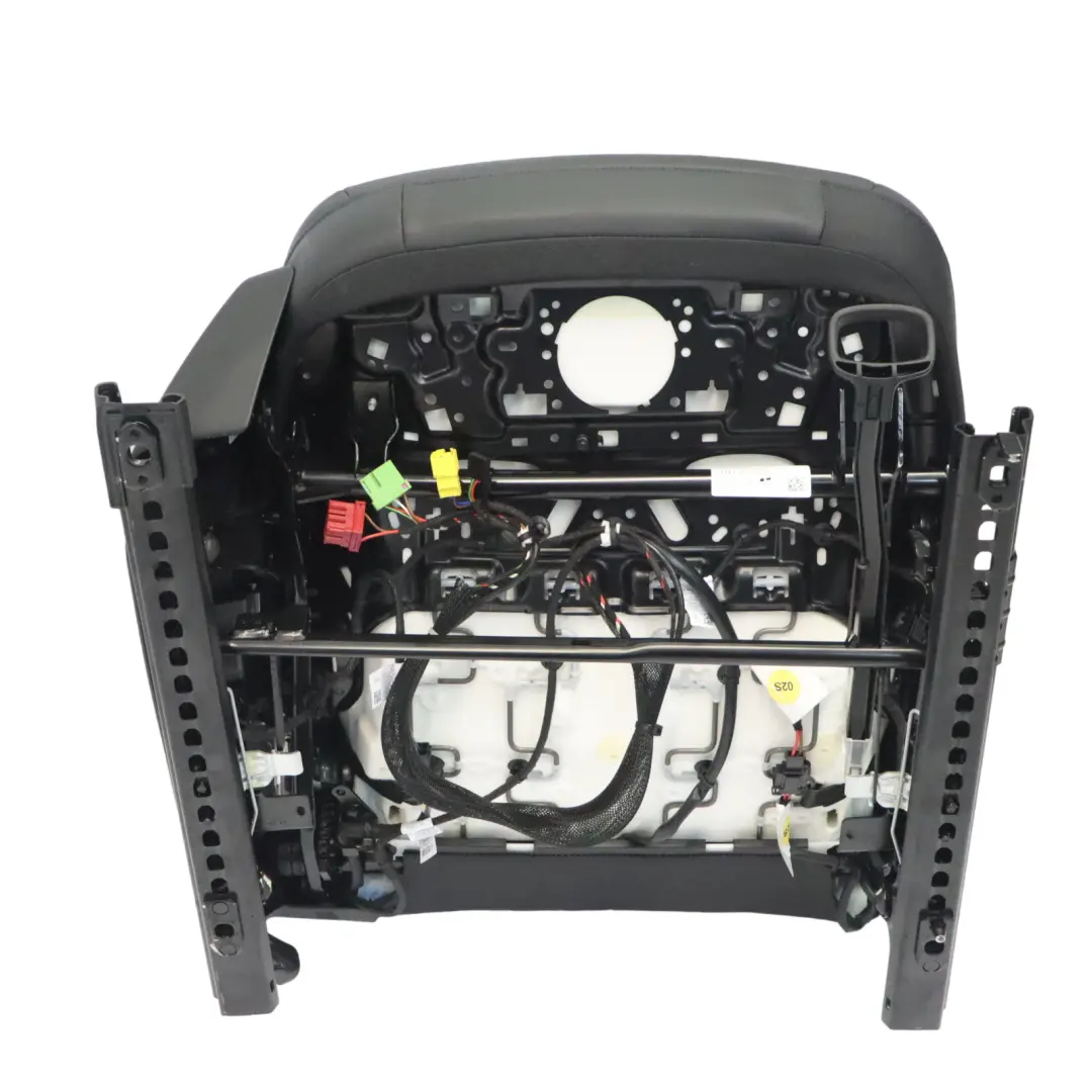 Audi Q2 GA Asiento Delantero Derecho Calefactado S Line Cuero Negro Gris - SKU 81A881806AP-1 - Número de pieza 81A881806AP