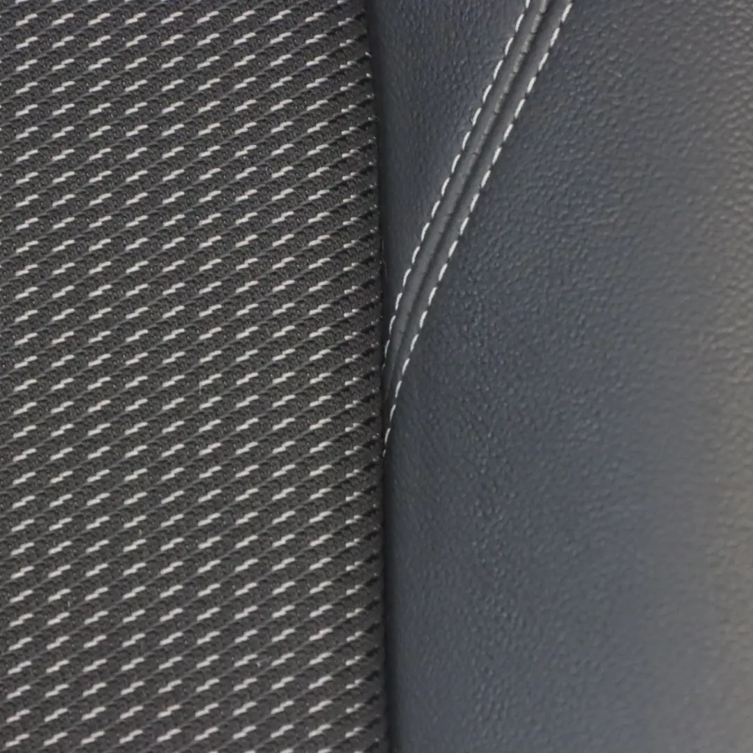 Audi Q2 GA Siège arrière banquette dossier gauche Coussin couverture - SKU 81A885805P - Numéro de pièce 81A885805P