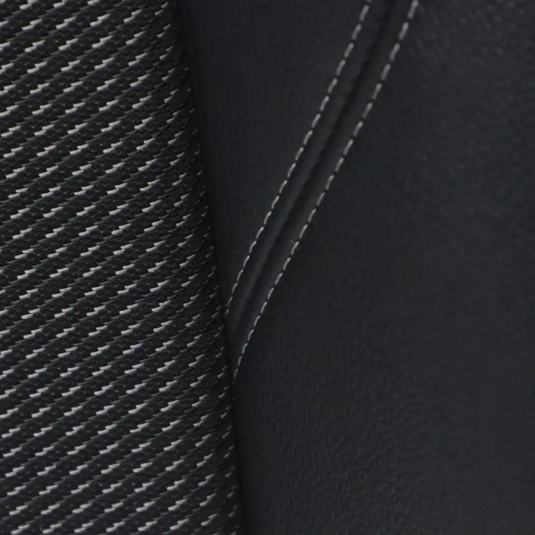 Siège arrière banquette dossier droit housse coussin pour Audi Q2 GA à propos du numéro de pièce 81A885806AL Audi Q2 GA Siège arrière banquette dossier droit housse coussin - SKU 81A885806AL - Numéro de pièce 81A885806AL