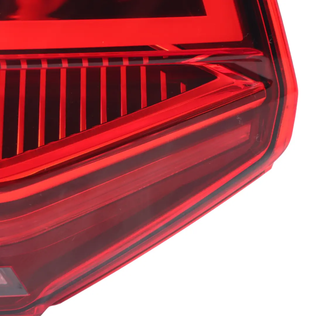 Audi Q2 GA Rückleuchte Koffer Raum Leuchte Links Heck Klappe - SKU 81A945091C - Teilenummer 81A945091C