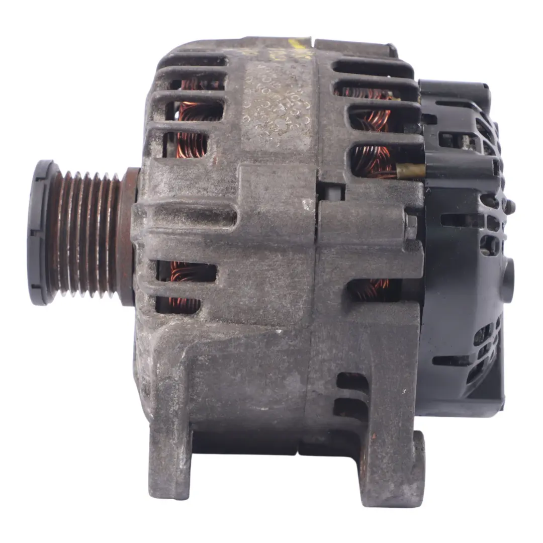 Alternator Generator do Renault Trafic II Opel Vivaro A 2.0 DCI o numerze 8200404459 Renault Trafic II Opel Vivaro A 2.0 DCI Alternator Generator - SKU 8200404459-1 - Numer Części 8200404459
