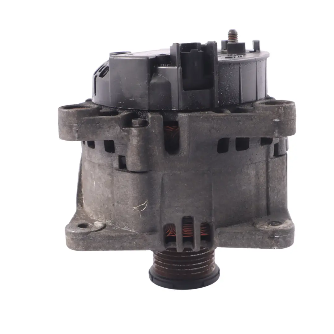 Alternateur Générateur 8200404459 pour Renault Trafic II Opel Vivaro A 2.0 DCI à propos du numéro de pièce 8200404459-1 Renault Trafic II Opel Vivaro A 2.0 DCI Alternateur Générateur 8200404459 - SKU 8200404459-1 - Numéro de pièce 8200404459-1