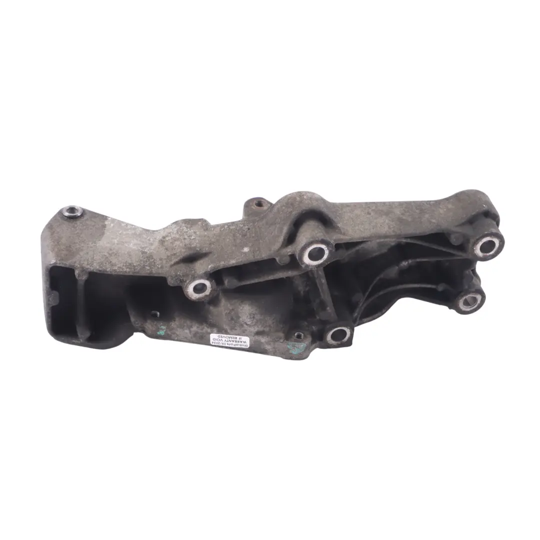Renault Master III Lichtmaschinenhalterung Träger - SKU 8200803443 - Teilenummer 8200803443