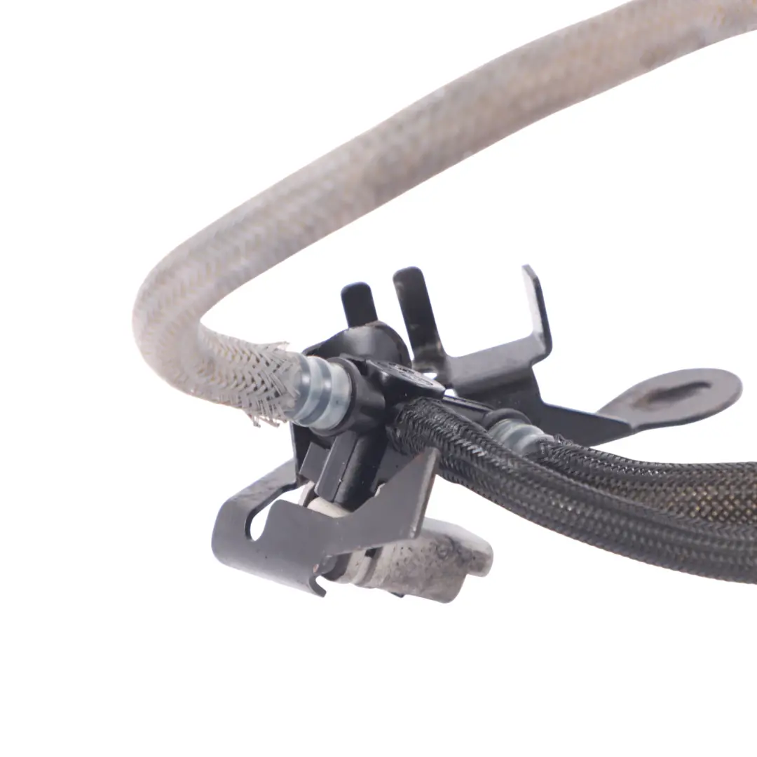 Pipe Hose Line Tube to Renault Trafic II 2.0 DCi Diesel Fuel with Part number 8200947819 Renault Trafic II 2.0 DCi Diesel Fuel Pipe Hose Line Tube - SKU 8200947819 - Part number 8200947819