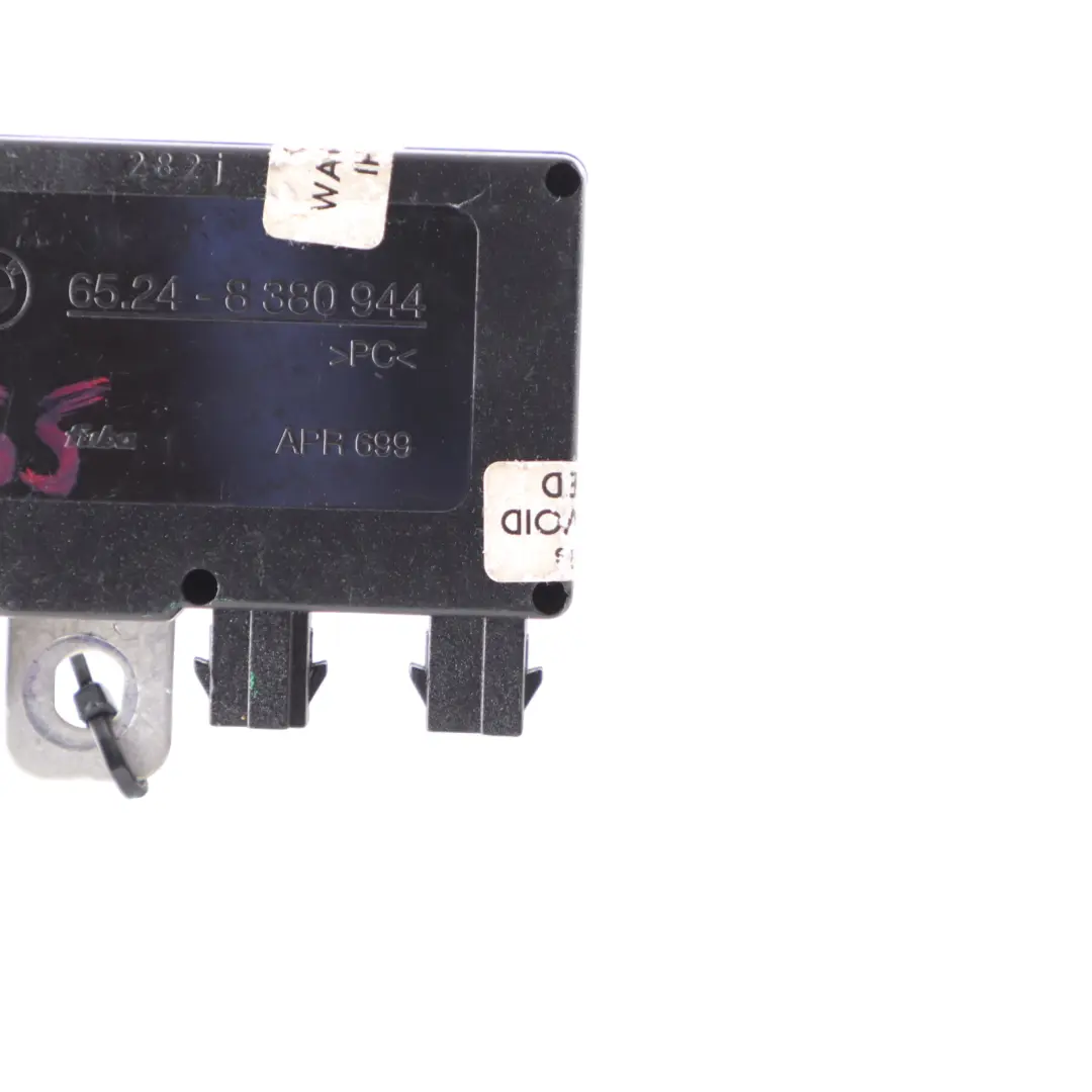 d'amplification d'antenne aérienne signaux radio pour BMW E46 E65 E66 E67 à propos du numéro de pièce 8380944 BMW E46 E65 E66 E67 d'amplification d'antenne aérienne signaux radio - SKU 8380944-1 - Numéro de pièce 8380944