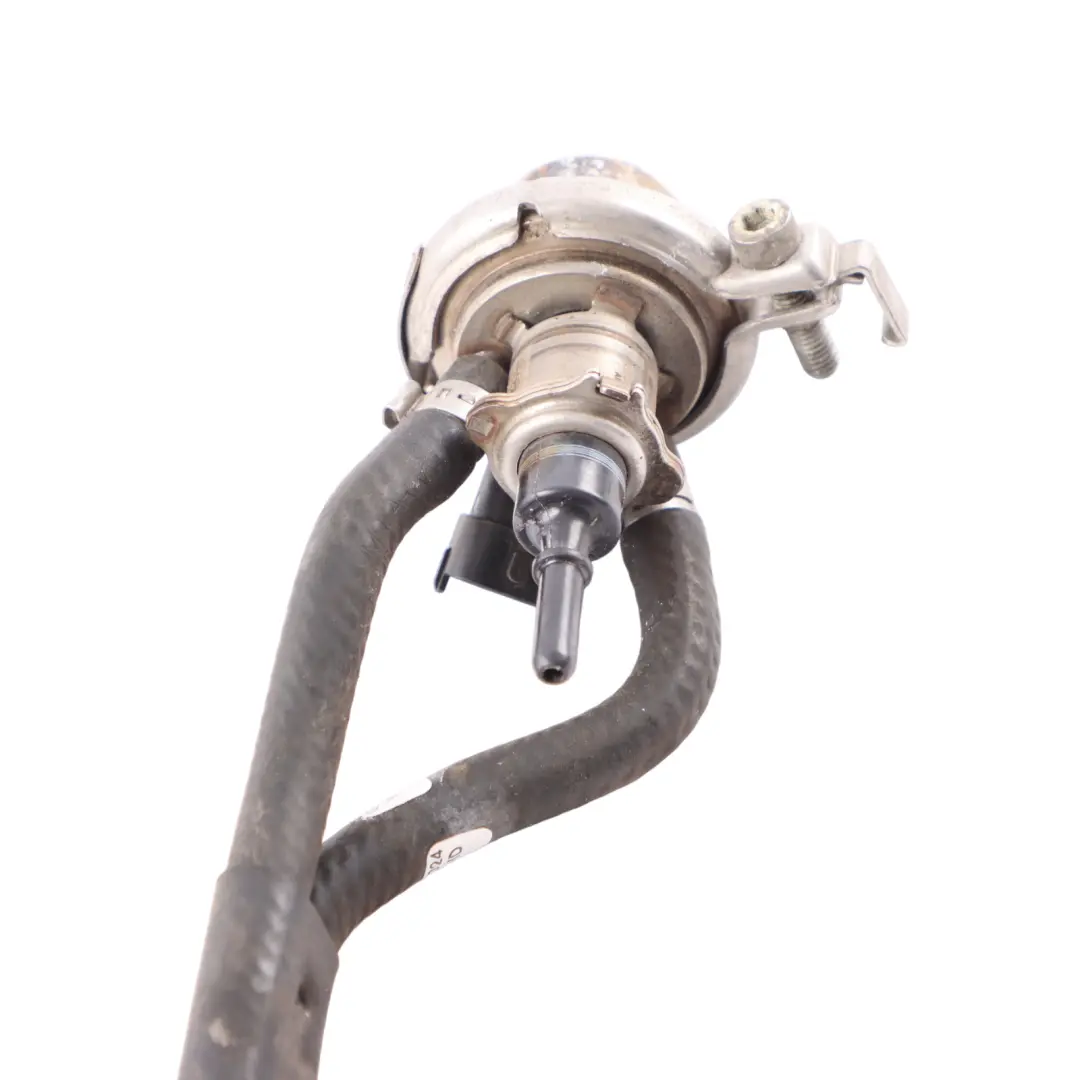 Injector Metering unit to BMW 1 2 Series F20 F21 F30 LCI with Part number 8514448 BMW 1 2 Series F20 F21 F30 LCI Injector Metering unit - SKU 8514448 - Part number 8514448