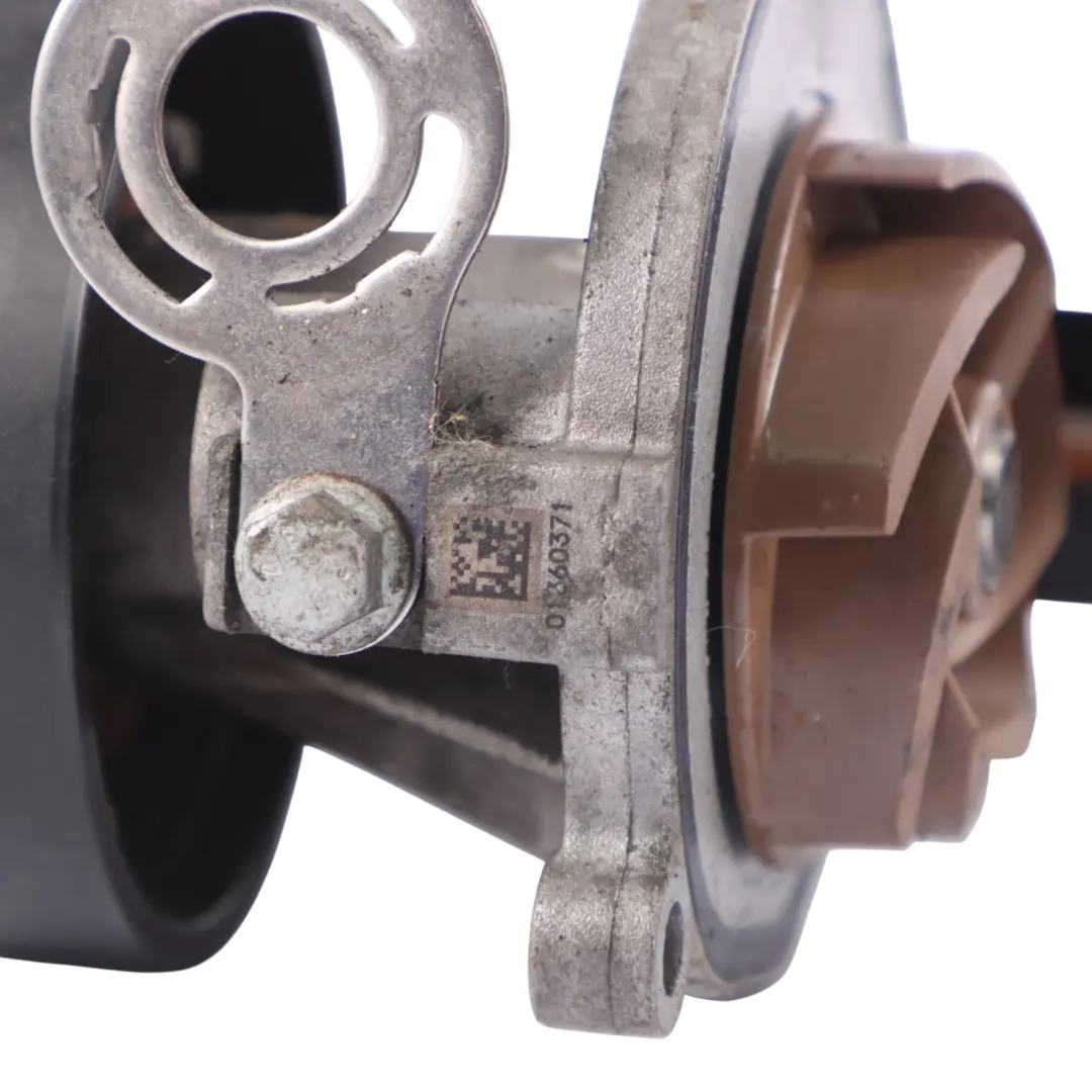 Pompe pour liquide refroidissement l'essence pour BMW F20 F22 F30 F32 LCI B48 à propos du numéro de pièce 8638026 BMW F20 F22 F30 F32 LCI B48 Pompe pour liquide refroidissement l'essence - SKU 8638026-1 - Numéro de pièce 8638026