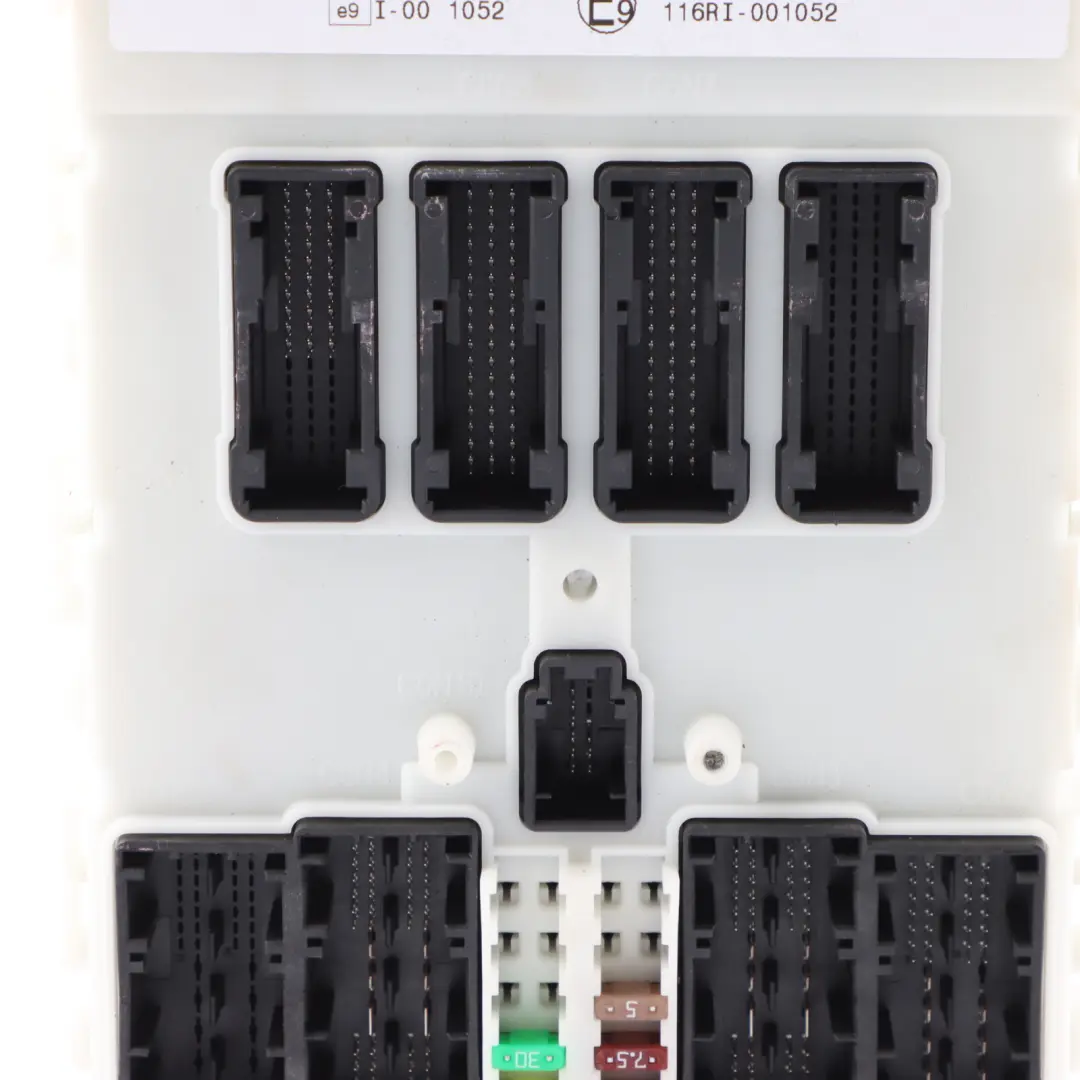 FEM Control Unit Module ECU to BMW F20 F32 with Part number 8707752 BMW F20 F32 FEM Control Unit Module ECU - SKU 8707752 - Part number 8707752