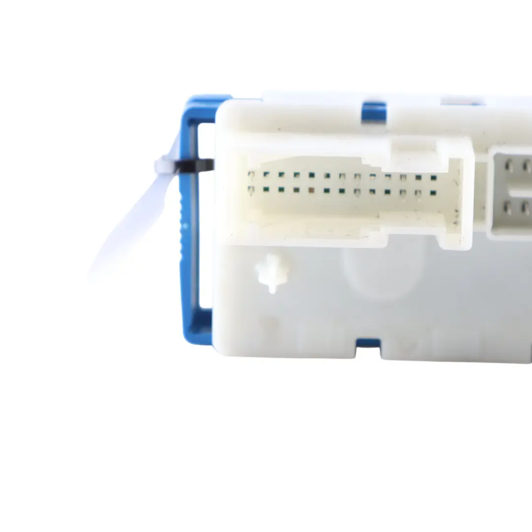 Distribution Box LIN Module Control Unit ECU to BMW G20 Power with Part number 8795477 BMW G20 Power Distribution Box LIN Module Control Unit ECU - SKU 8795477 - Part number 8795477