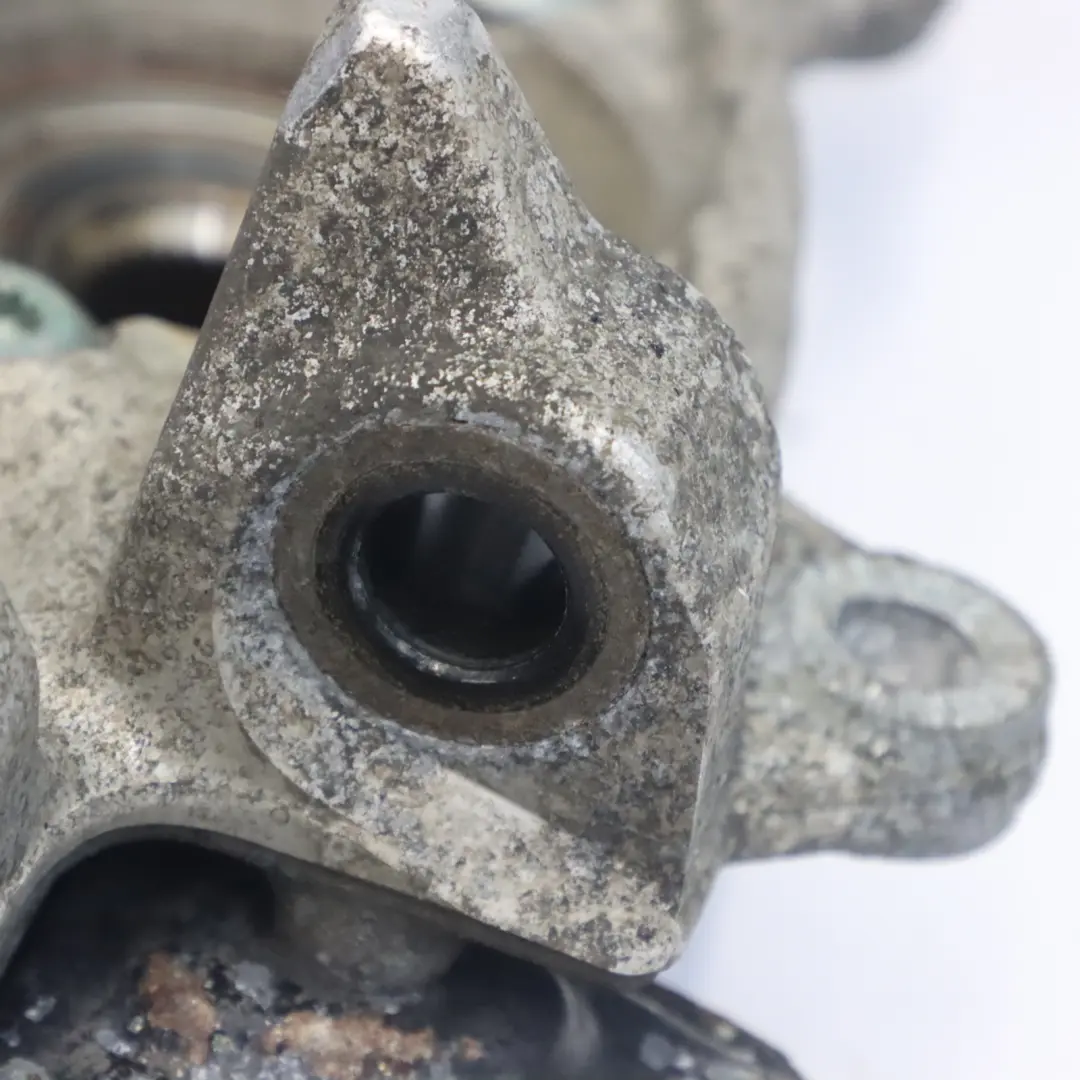 Audi A4 B7 Zwrotnica Wspornik Koła Prawy Przedni Piasta - SKU 8E0407254E - Numer Części 8E0407254E