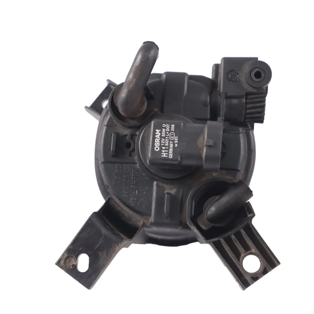 Feu Antibrouillard Avant Gauche pour Audi A3 8P A4 B7 à propos du numéro de pièce 8E0941699C Audi A3 8P A4 B7 Feu Antibrouillard Avant Gauche - SKU 8E0941699C - Numéro de pièce 8E0941699C