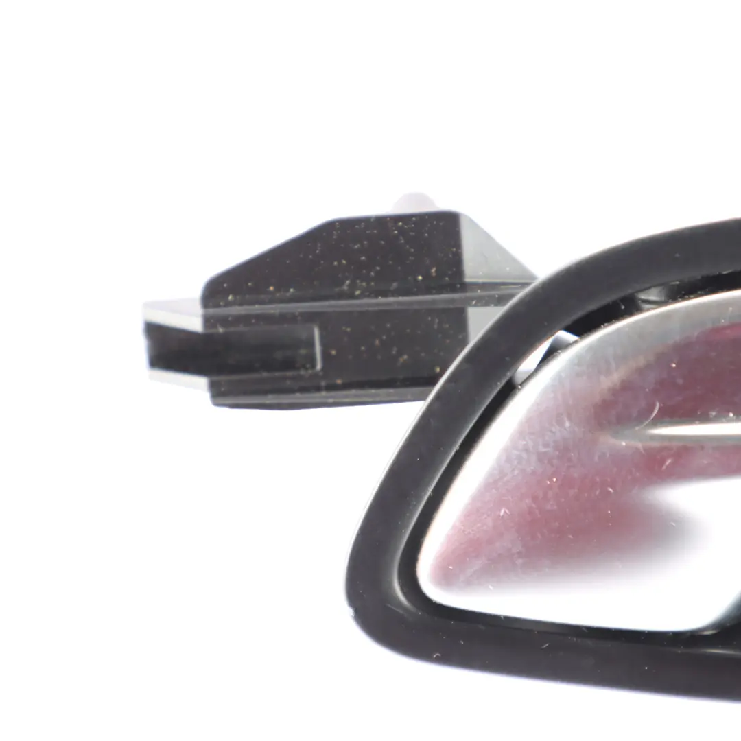 Audi TT 8J Poignée de porte intérieure avant droite - SKU 8J0837020B - Numéro de pièce 8J0837020B