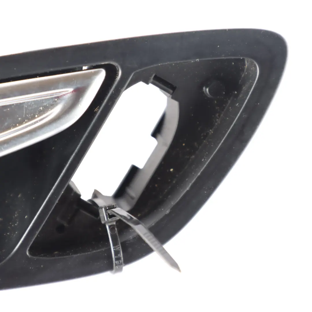 Audi TT 8J Interior Puerta Agarradera Delantera Derecha - SKU 8J0837020B - Número de pieza 8J0837020B