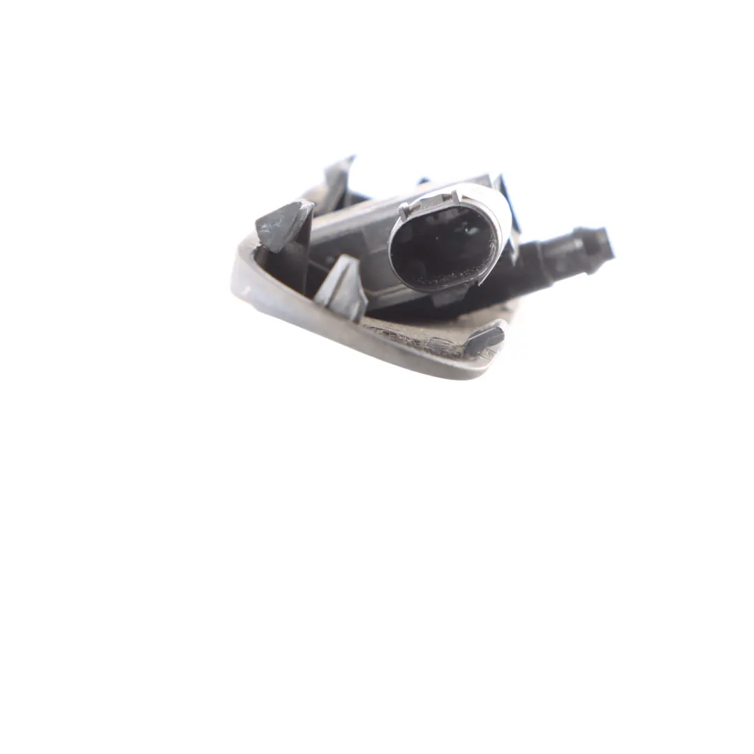 Buse de lavage de pare brise Jet Windshield pour Audi A6 C6 à propos du numéro de pièce 8J0955988G Audi A6 C6 Buse de lavage de pare brise Jet Windshield - SKU 8J0955988G - Numéro de pièce 8J0955988G