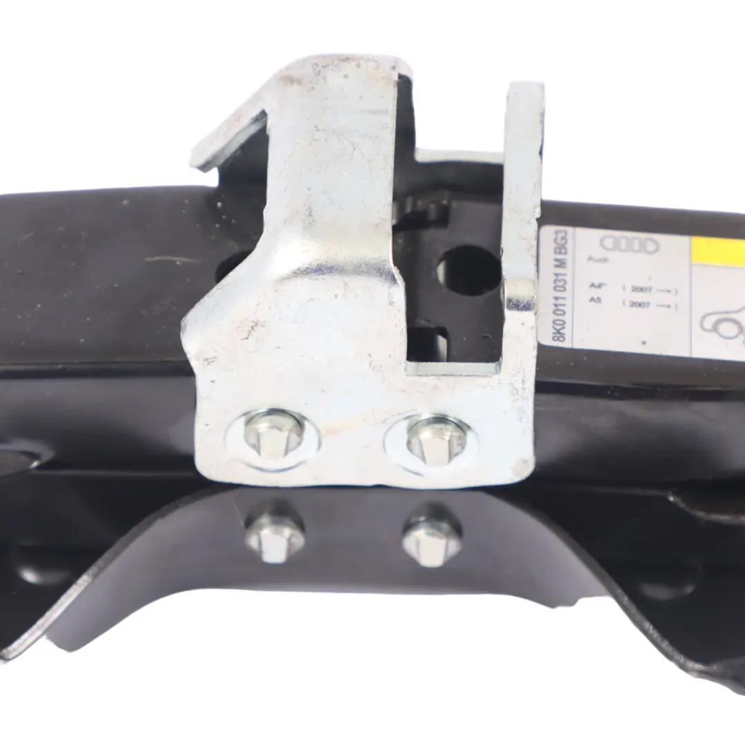 Kit D'Outils De Levage De Secours pour Audi Q2 GA à propos du numéro de pièce 8K0011031M Audi Q2 GA Kit D'Outils De Levage De Secours - SKU 8K0011031M - Numéro de pièce 8K0011031M