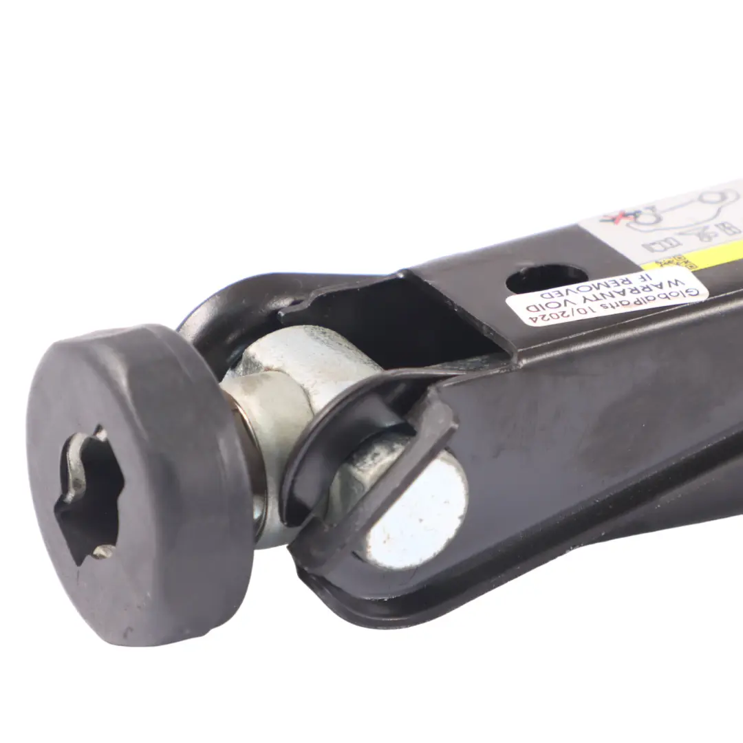 Kit D'Outils De Levage De Secours pour Audi Q2 GA à propos du numéro de pièce 8K0011031M Audi Q2 GA Kit D'Outils De Levage De Secours - SKU 8K0011031M - Numéro de pièce 8K0011031M