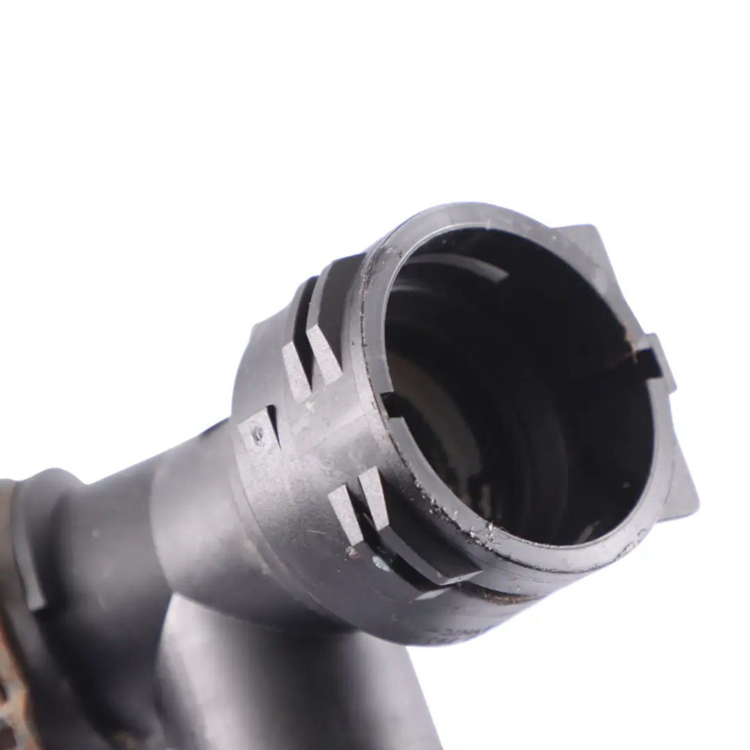 Audi A5 8T 2.0 CNCD acqua refrigerante tubo flessibile linea tubo - SKU 8K0121049AE - Numero di parte 8K0121049AE