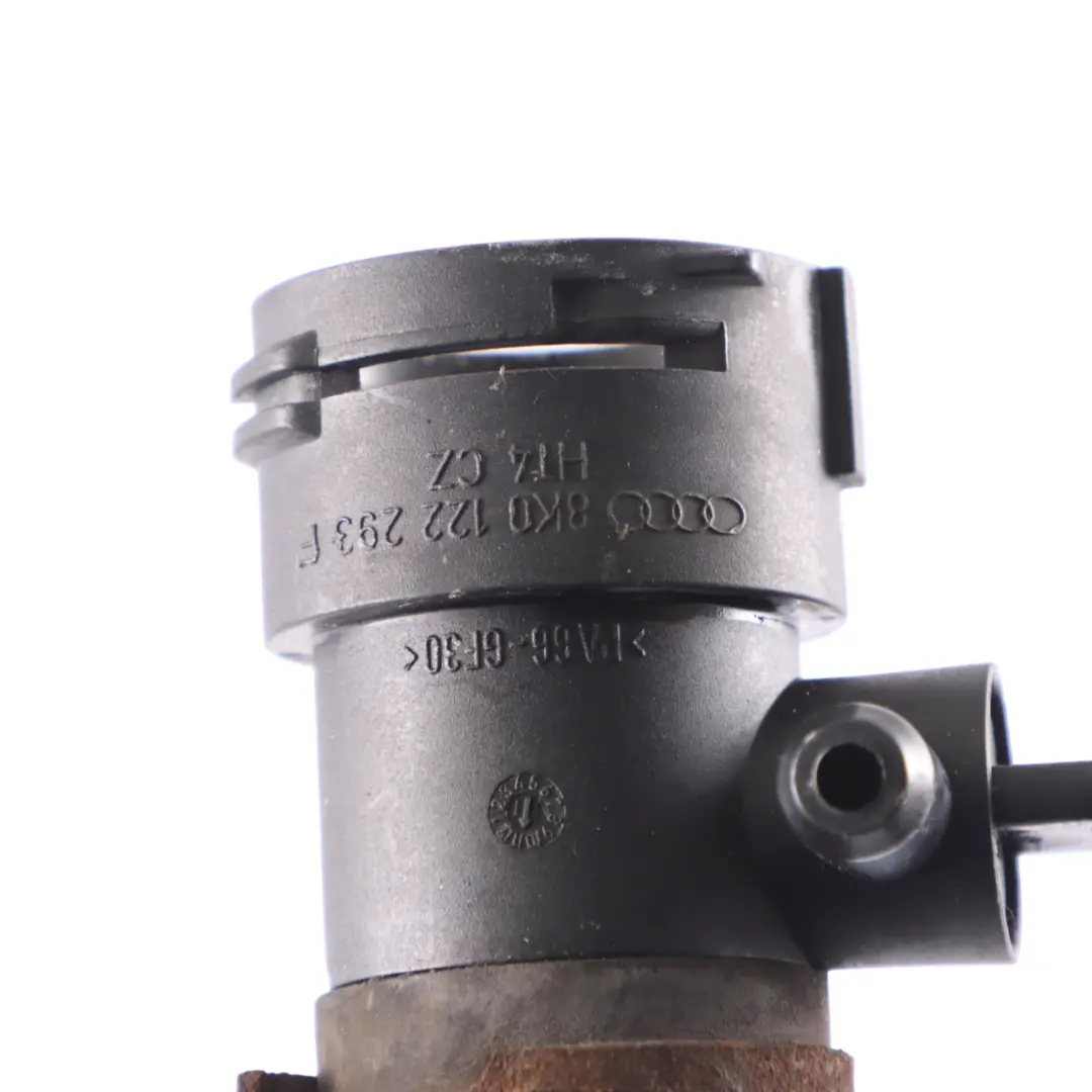 Tuyau refroidissement Audi A4 B8 A5 8T 2.0 TDI Ligne l'eau pour à propos du numéro de pièce 8K0121055AC Tuyau refroidissement Audi A4 B8 A5 8T 2.0 TDI Ligne l'eau - SKU 8K0121055AC - Numéro de pièce 8K0121055AC