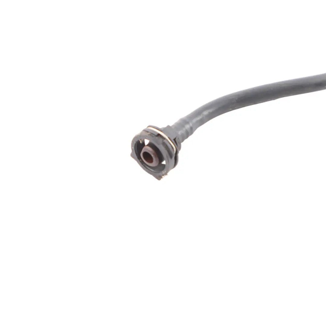 Tuyau d'eau d'alimentation l'unité refroidissement moteur Audi A4 B8 - SKU 8K0121164E - Numéro de pièce 8K0121164E