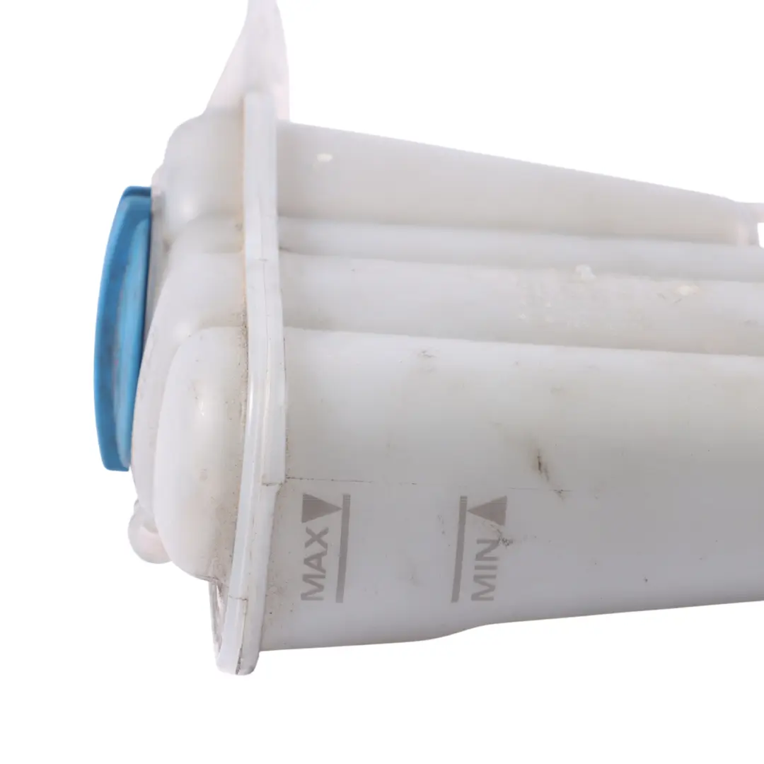 Ausdehnungsgefäß Kühlmittelreservoir Flasche 8K0121403AC für Audi A4 B8 A5 8T mit Teilenummer 8K0121403T Audi A4 B8 A5 8T Ausdehnungsgefäß Kühlmittelreservoir Flasche 8K0121403AC - SKU 8K0121403T - Teilenummer 8K0121403T