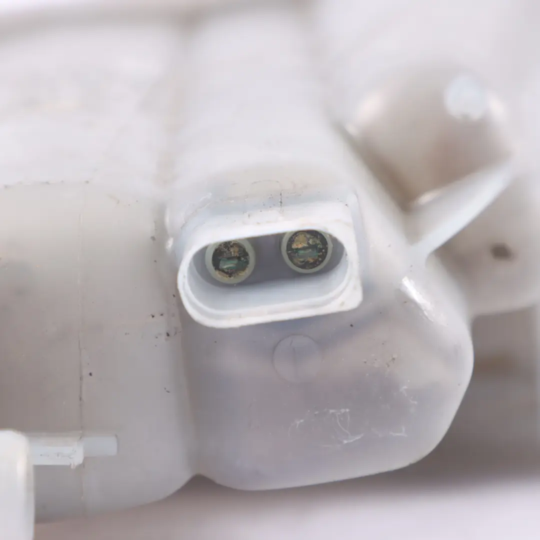 Audi A4 B8 A5 8T Expansion Tank Header Coolant Reservoir Bottle 8K0121403AC - SKU 8K0121403T - Part number 8K0121403T