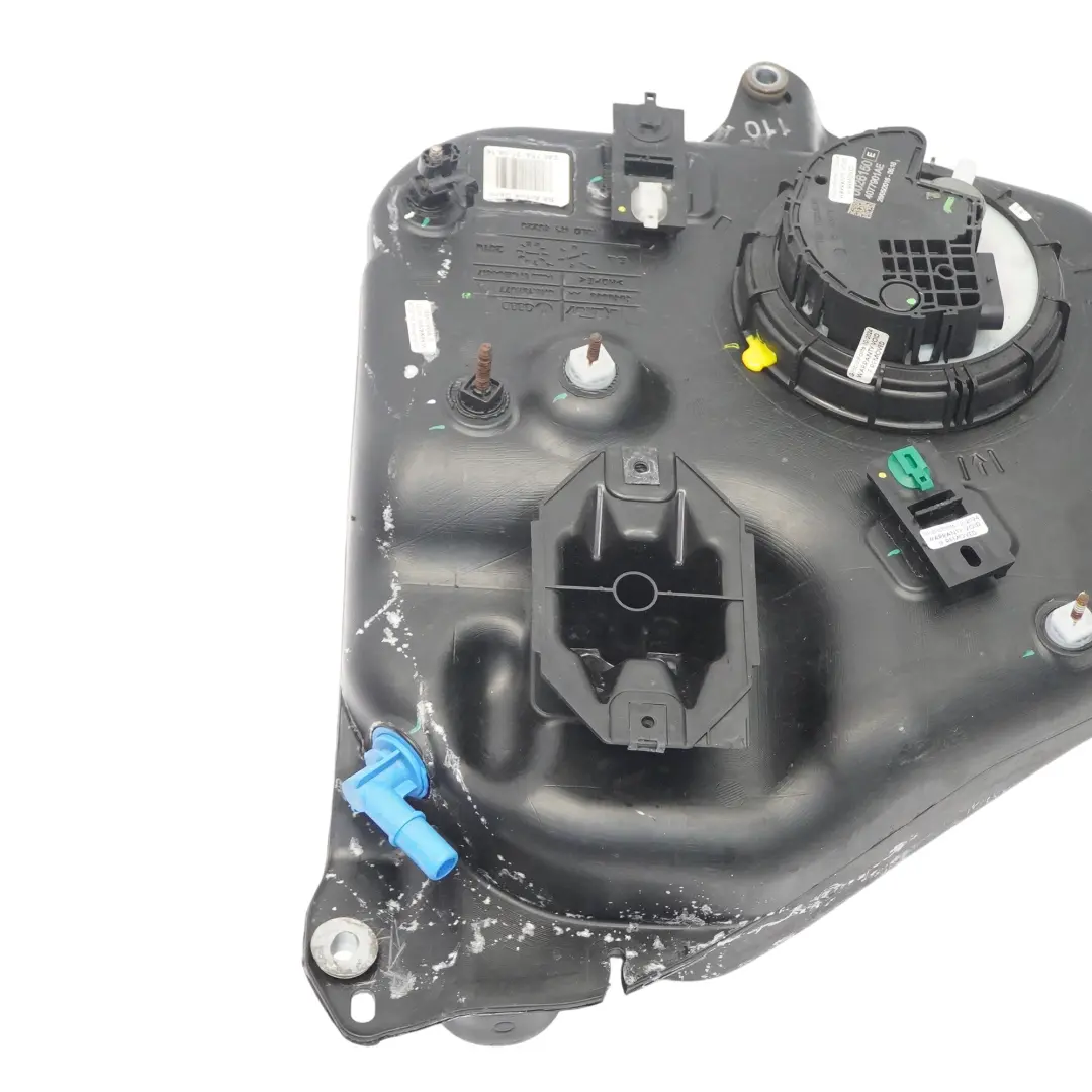 Adblue Kraftstofftank 8K0131877 für Audi A5 8T 2.0 TDI Diesel mit Teilenummer 8K0131877T Audi A5 8T 2.0 TDI Diesel Adblue Kraftstofftank 8K0131877 - SKU 8K0131877T - Teilenummer 8K0131877T