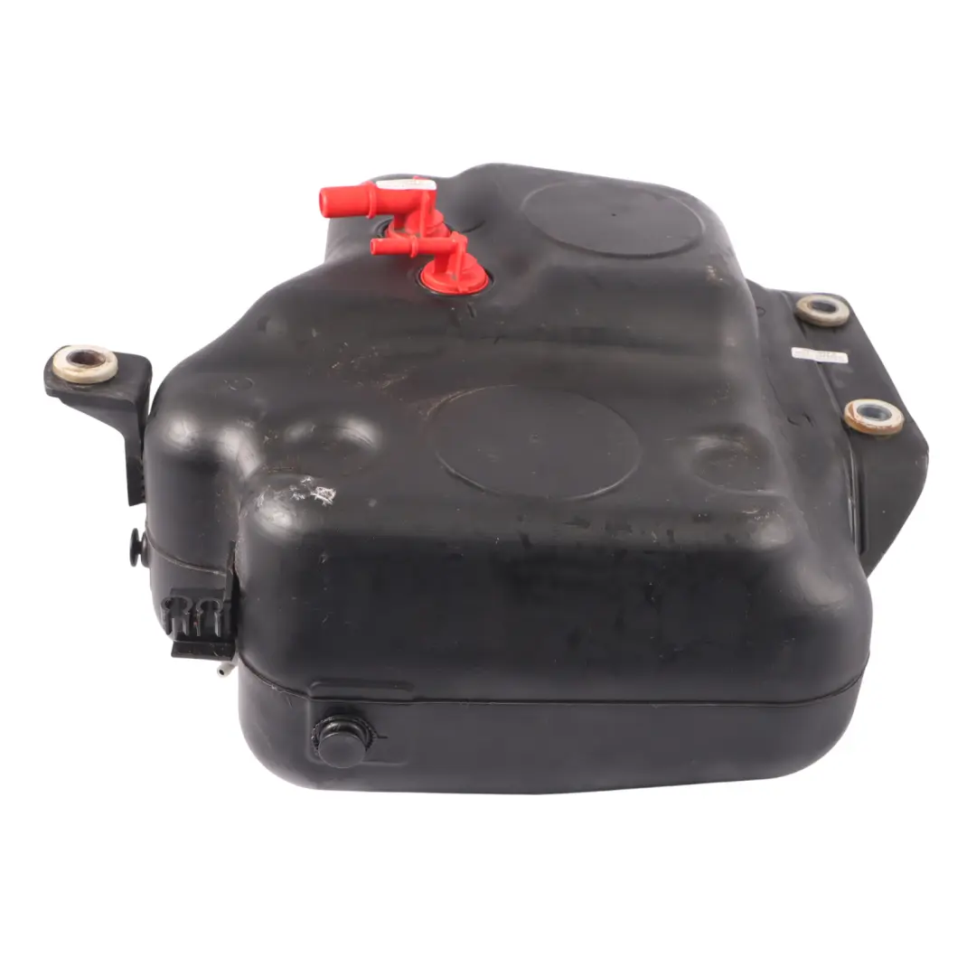 CNHA Diesel Adblue Behälter Kraftstofftank Passiv für Audi A5 8T 2.0 TDI mit Teilenummer 8K0131878H Audi A5 8T 2.0 TDI CNHA Diesel Adblue Behälter Kraftstofftank Passiv - SKU 8K0131878H - Teilenummer 8K0131878H