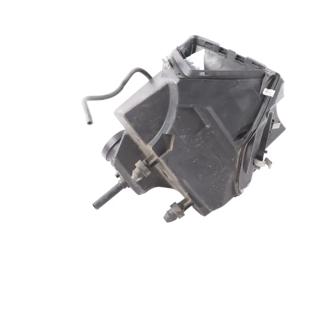 Scatola Filtro Scatola Filtro Aspirazione Silenziatore per Audi S5 8T con numero di parte 8K0133837A Audi S5 8T Scatola Filtro Scatola Filtro Aspirazione Silenziatore - SKU 8K0133837A - Numero di parte 8K0133837A