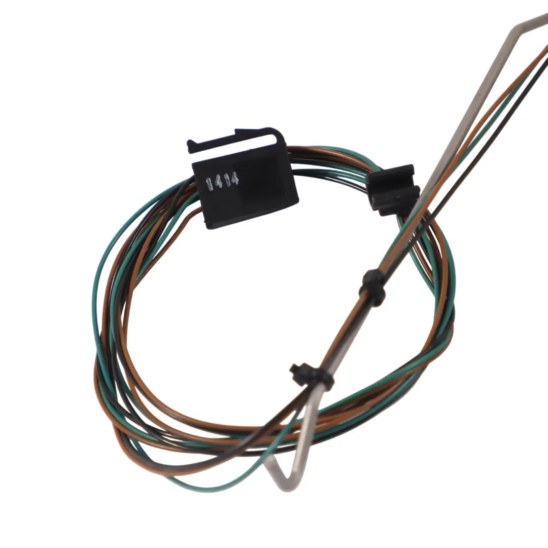 Détecteur de carburant Détecteur de niveau pour Audi A5 8T à propos du numéro de pièce 8K0201301B Audi A5 8T Détecteur de carburant Détecteur de niveau - SKU 8K0201301B - Numéro de pièce 8K0201301B